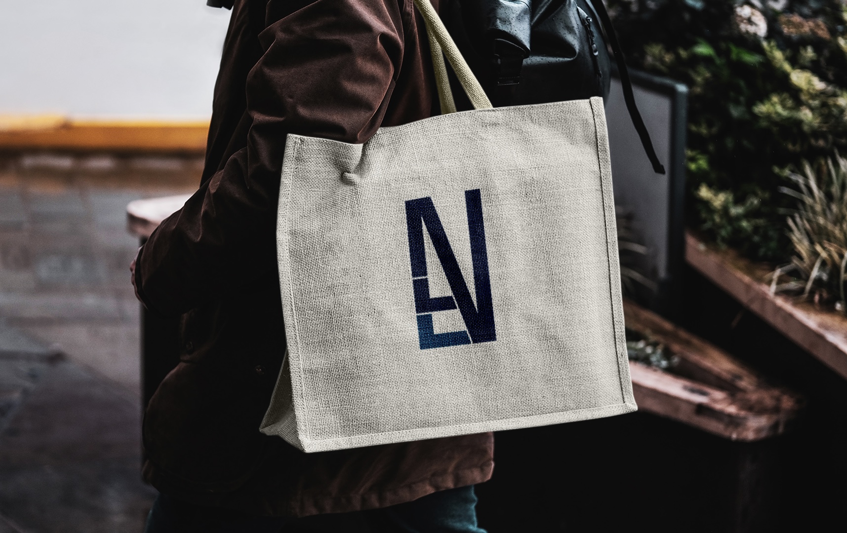 New London Landing tote bag